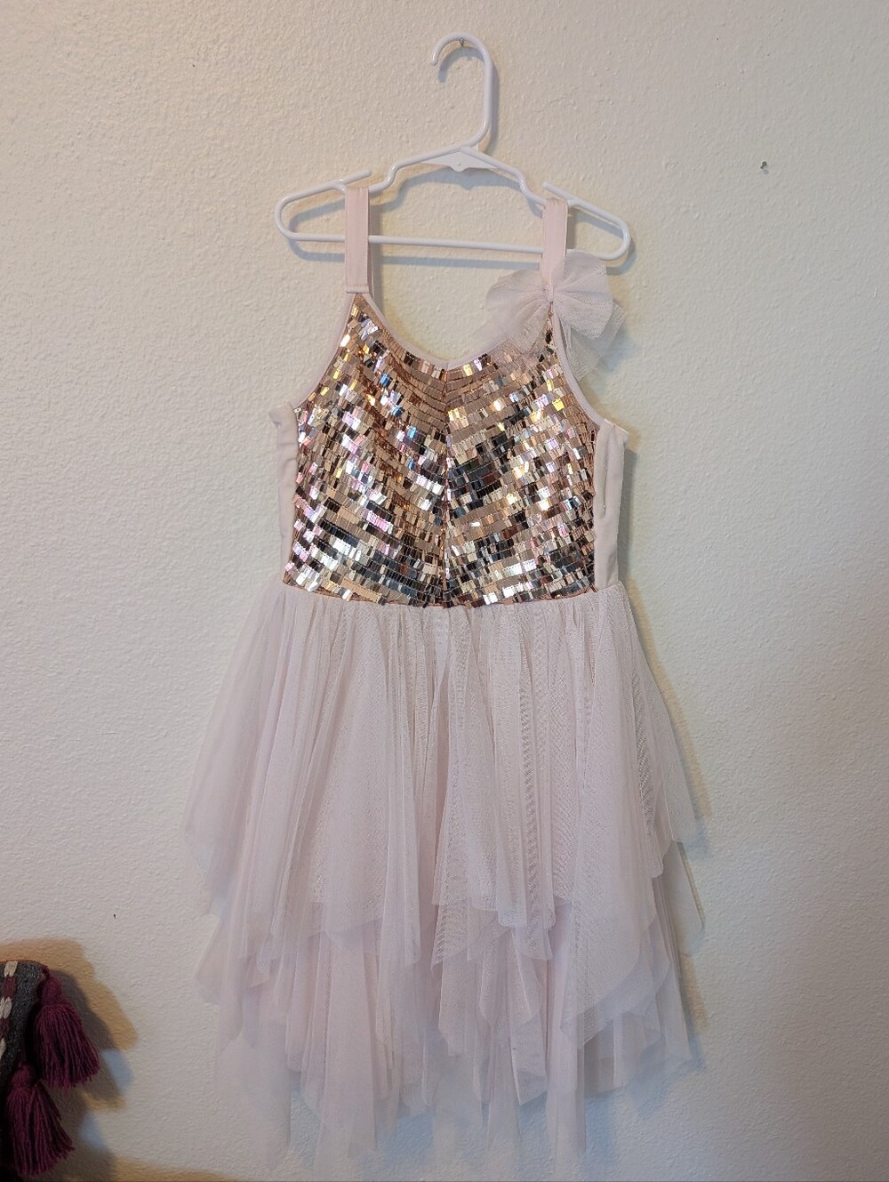 Girls Sz 11/12 Dress With Tuile & Sequins
